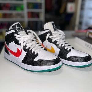 Air Jordan 1 Mid Alternate Swoosh..worn once! Like new! Women’s 8.5